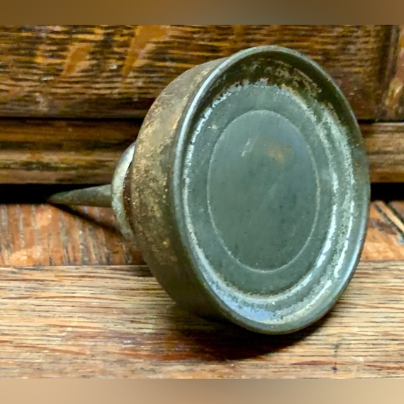 Antique Home Use Metal Straight Standard Spout Oil Can - Picture 8 of 14